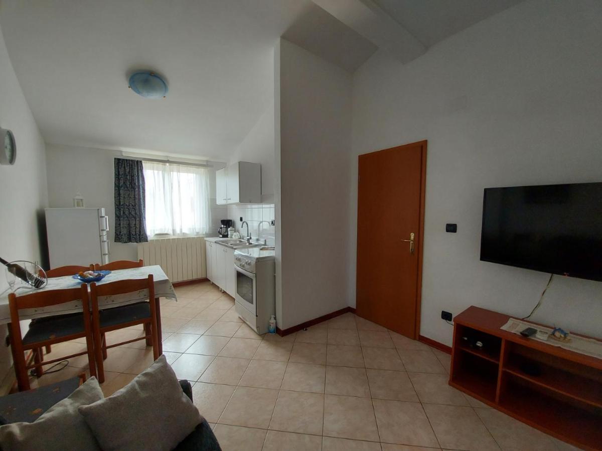 Emma Demarin apartmens Medulin Exterior foto
